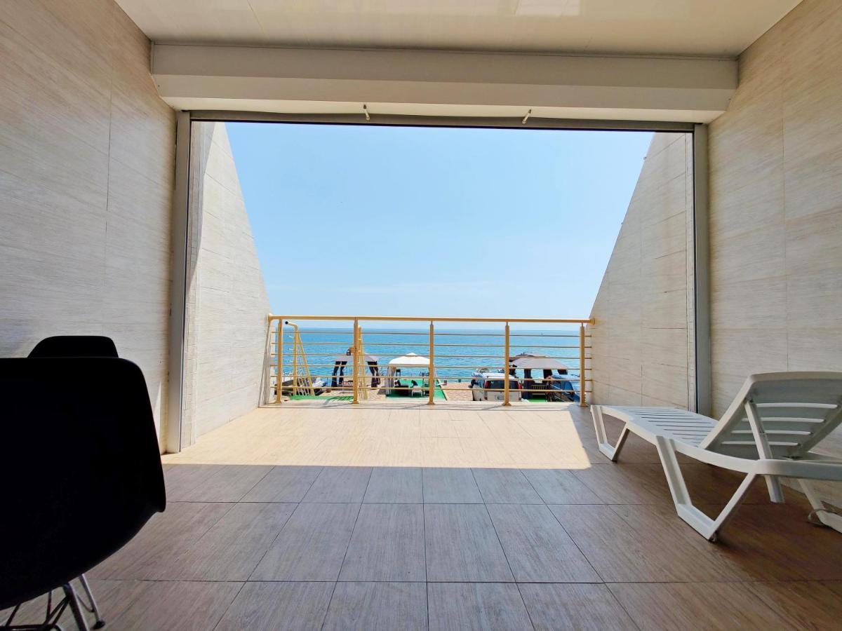 Vip Apartments Sovinion Odessza Kültér fotó